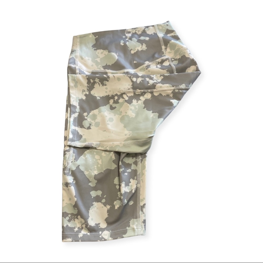 NWT Fitness Bike Shorts